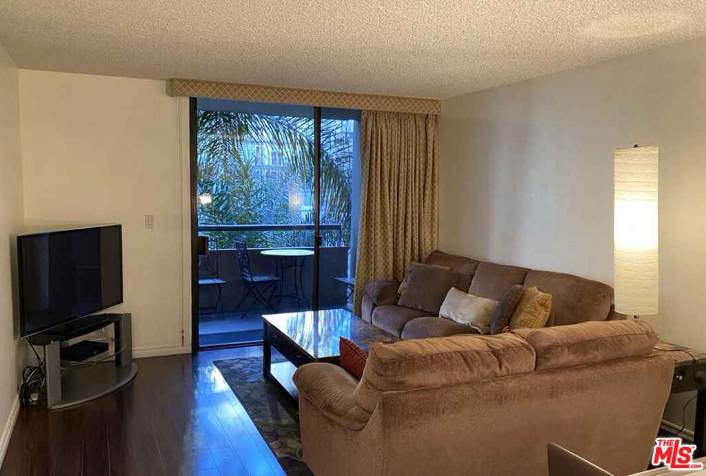 600 W 9Th Street Unit: 503