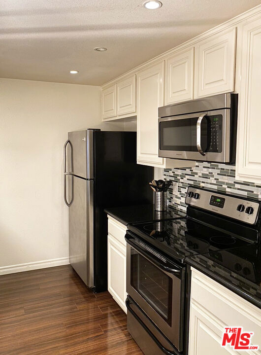 600 W 9Th Street Unit: 503