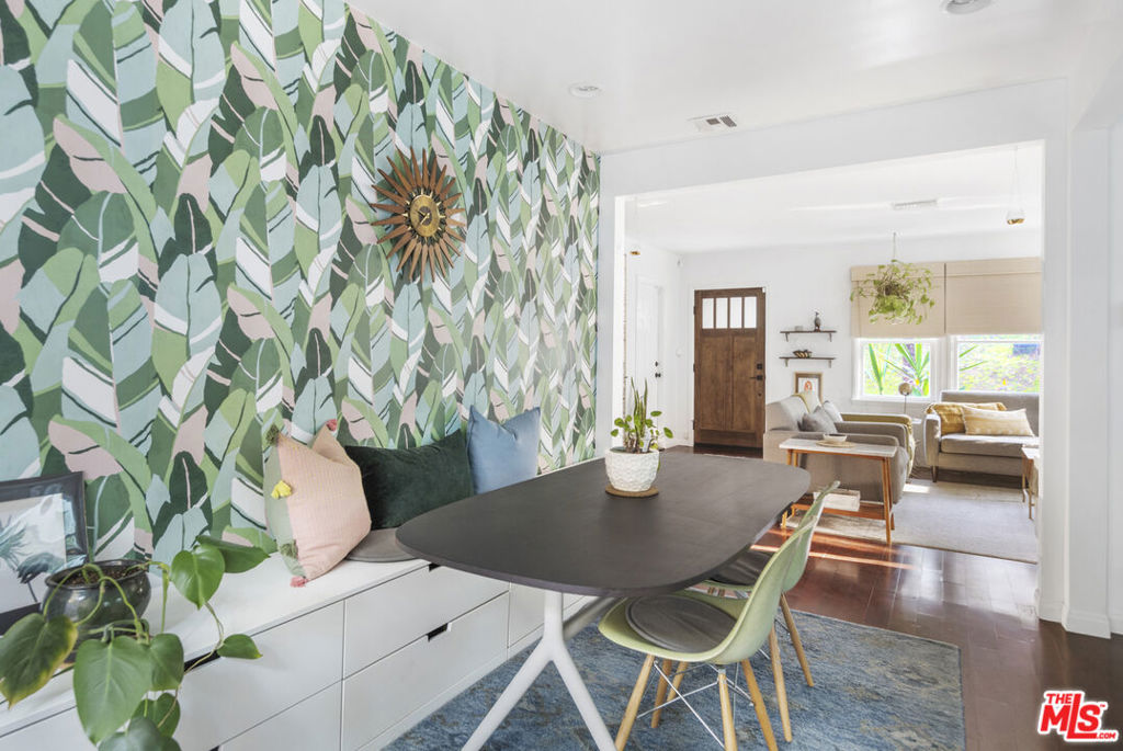 3831 Broadlawn Drive