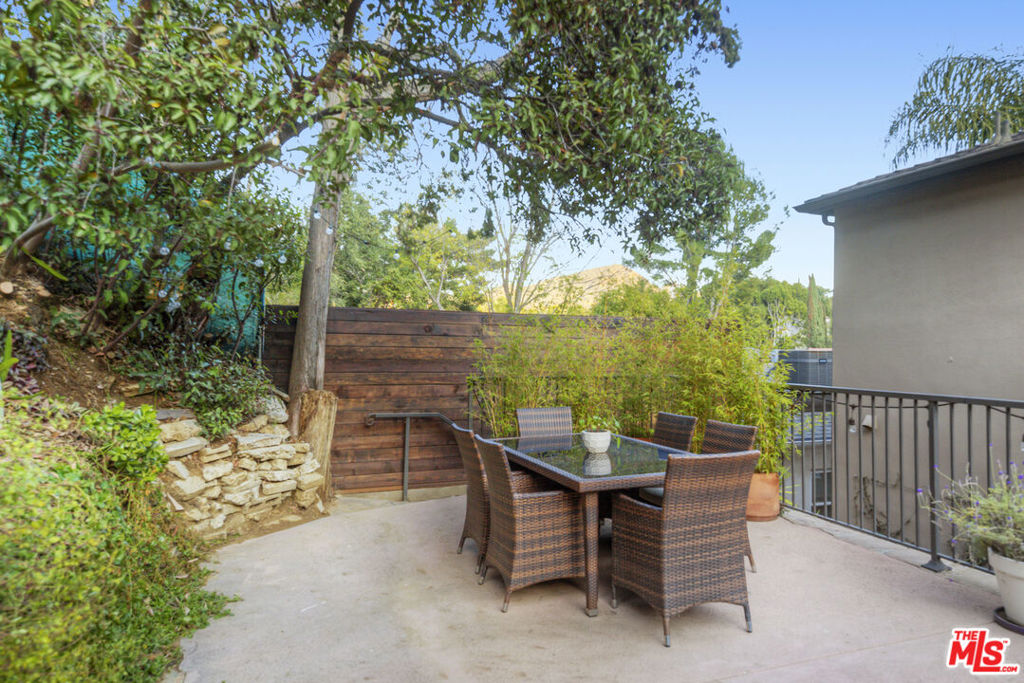 3831 Broadlawn Drive