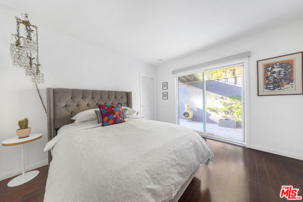 3831 Broadlawn Drive