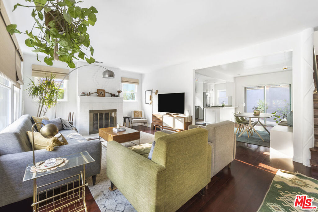 3831 Broadlawn Drive