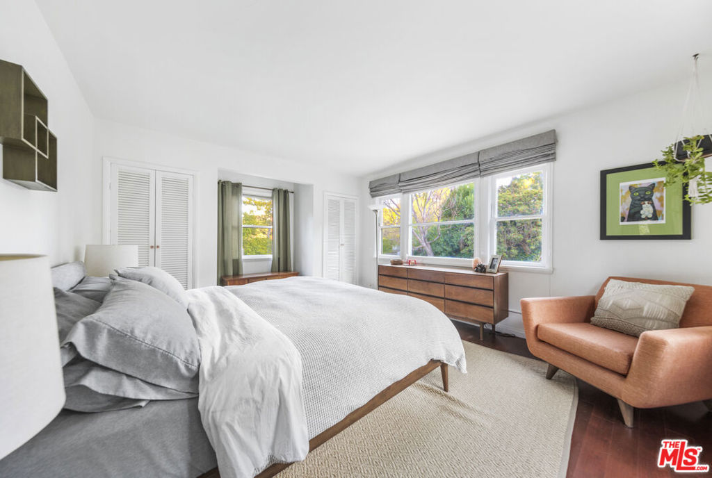 3831 Broadlawn Drive