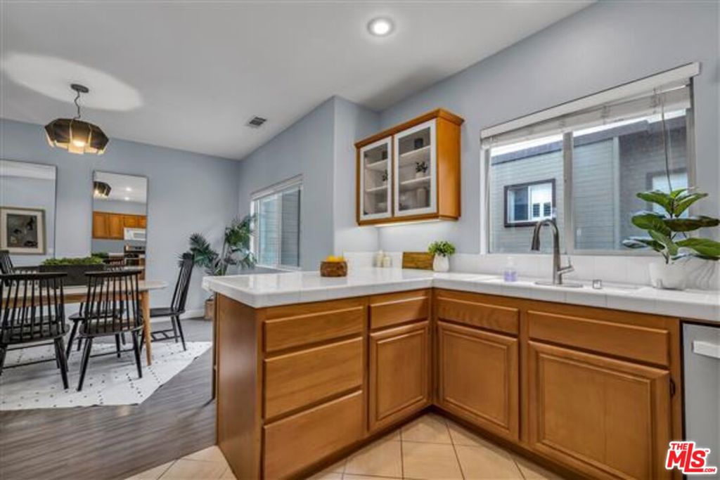 500 N Rosemead Boulevard Unit: 30