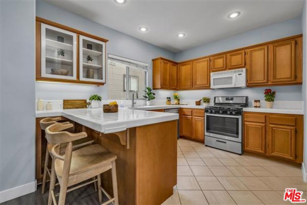 500 N Rosemead Boulevard Unit: 30