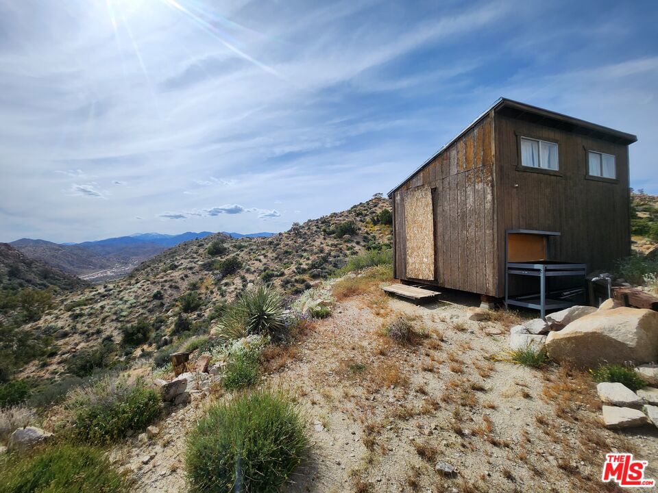 6260 W Omega Trail