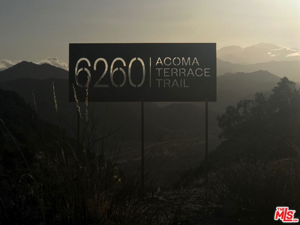6260 W Omega Trail