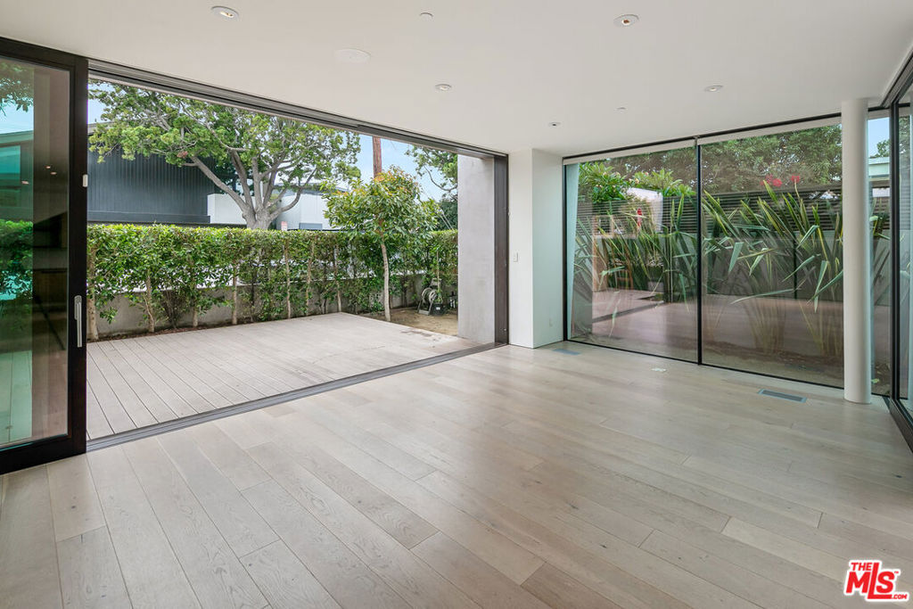 3104 7th Street