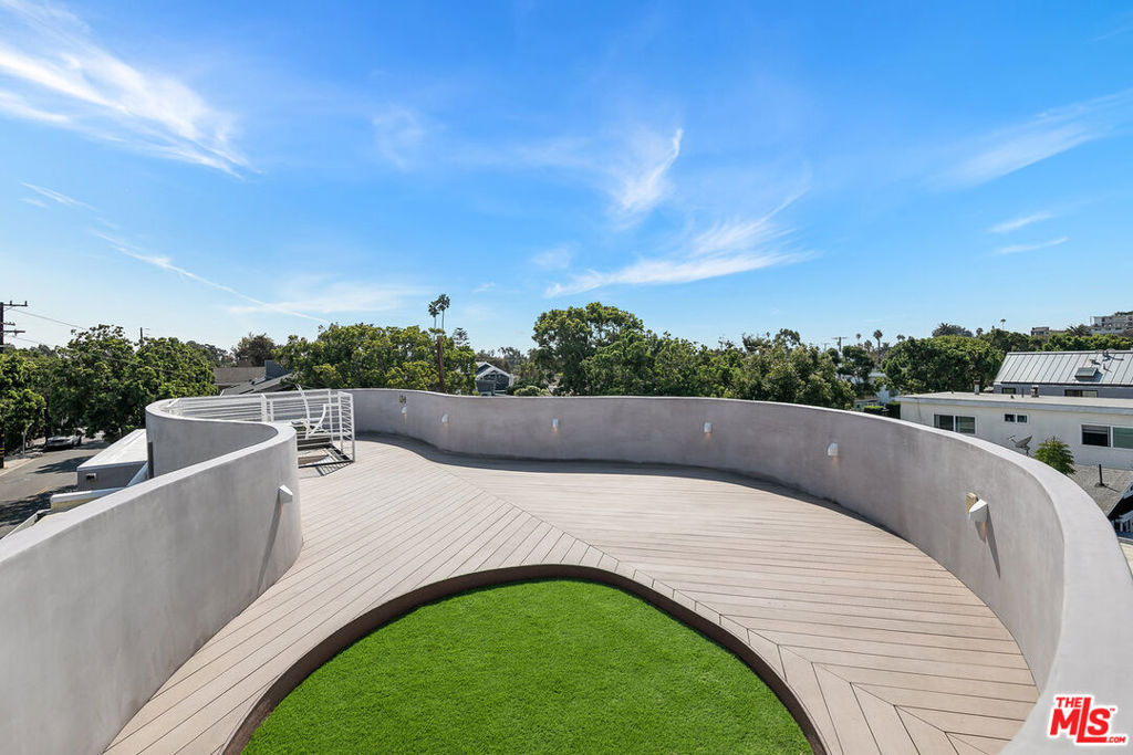 3104 7th Street