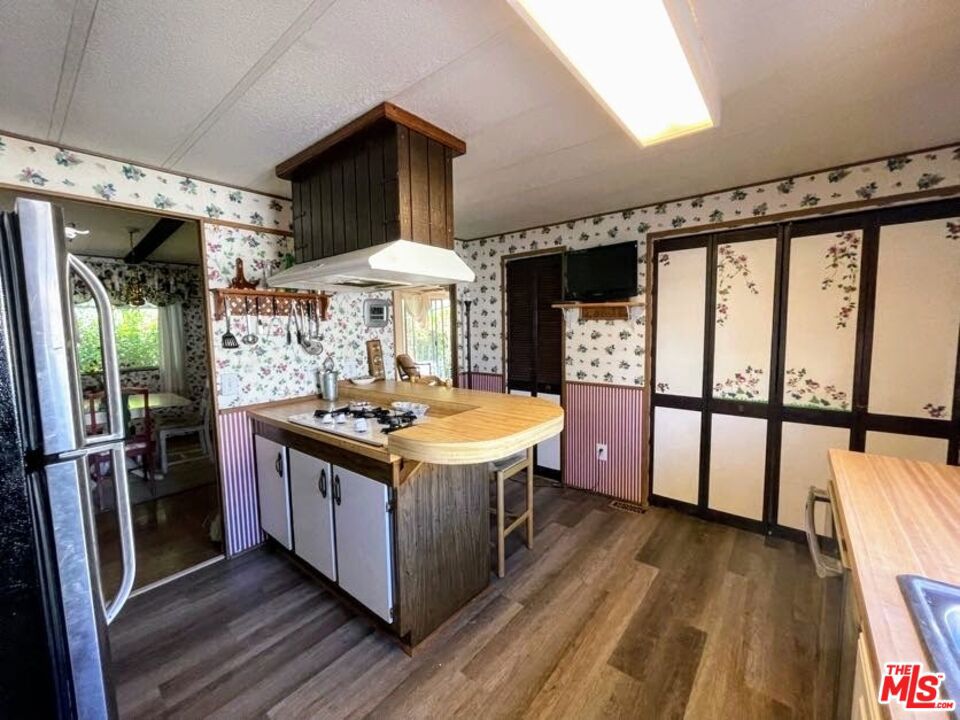 2457 Arapaho Avenue Unit: 131