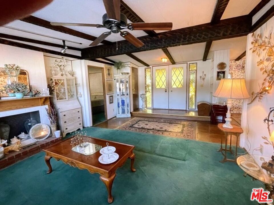 2457 Arapaho Avenue Unit: 131