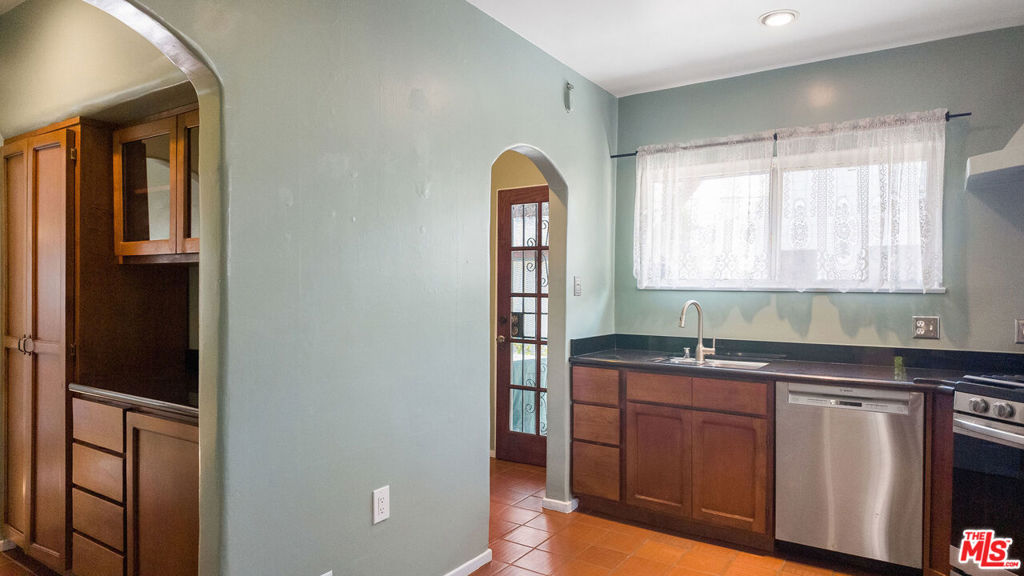 3838 Brunswick Avenue