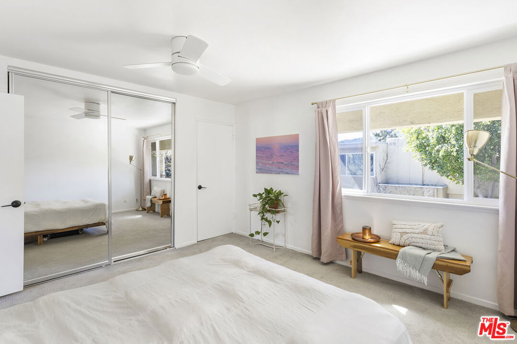 11138 Aqua Vista Street 61