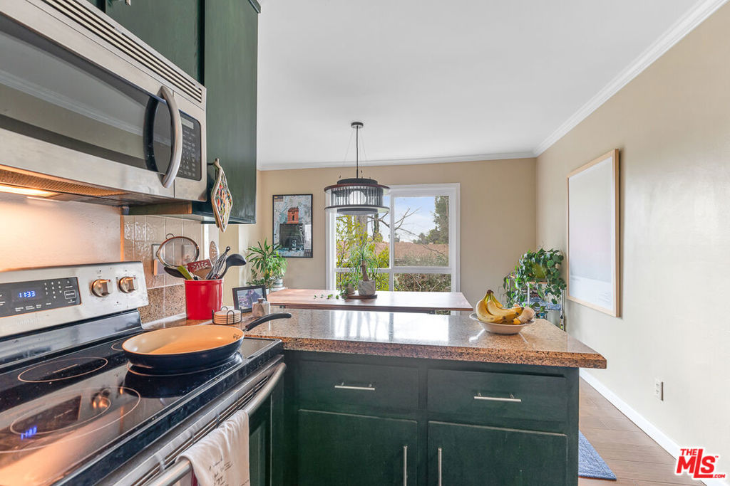 380 S Euclid Avenue 203