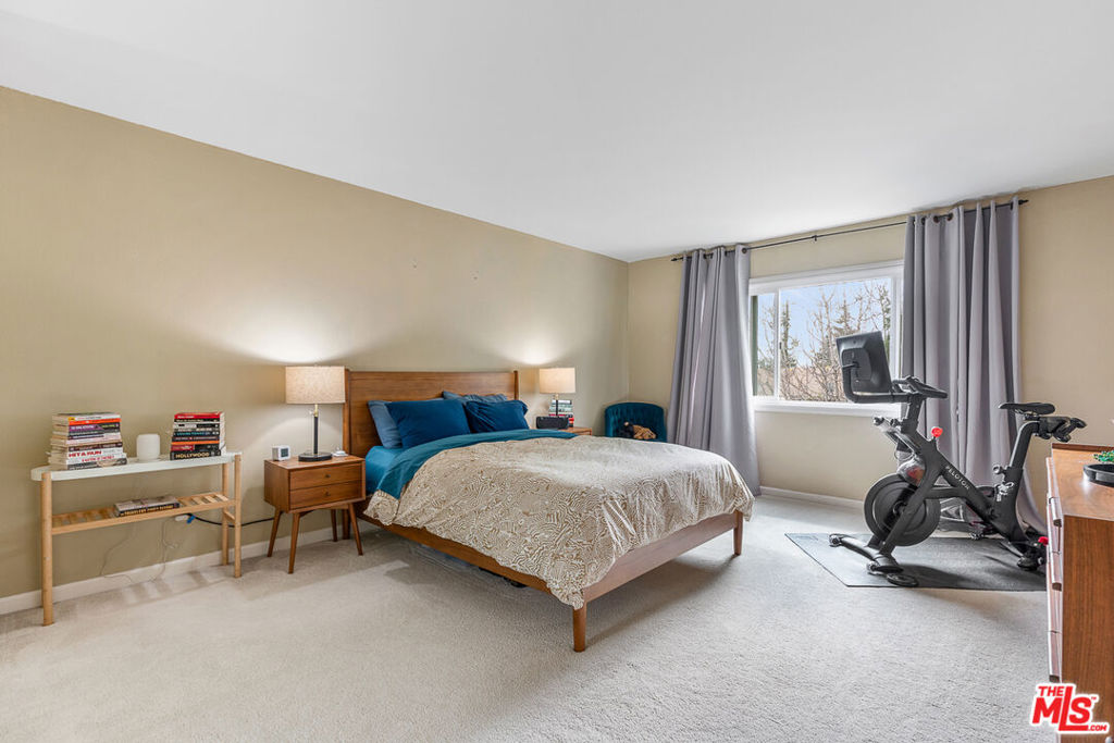 380 S Euclid Avenue 203