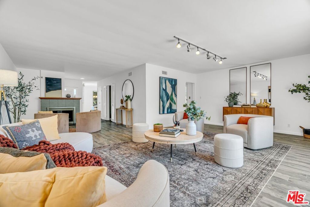 7500 W 80th Street