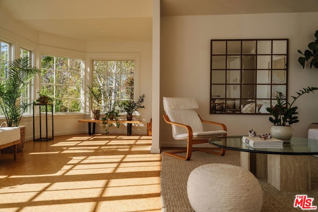 4016 Cumberland Avenue