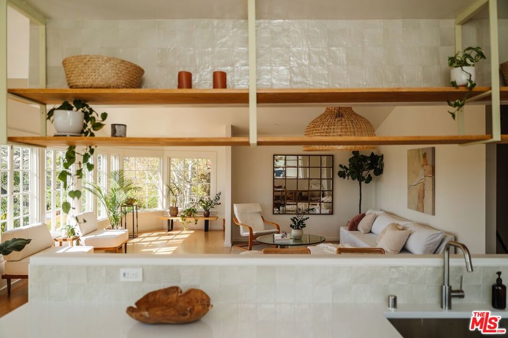 4016 Cumberland Avenue