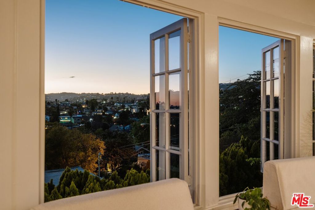 4016 Cumberland Avenue