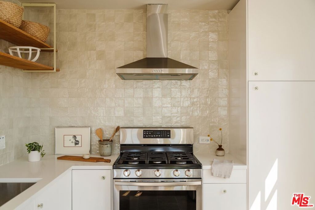 4016 Cumberland Avenue