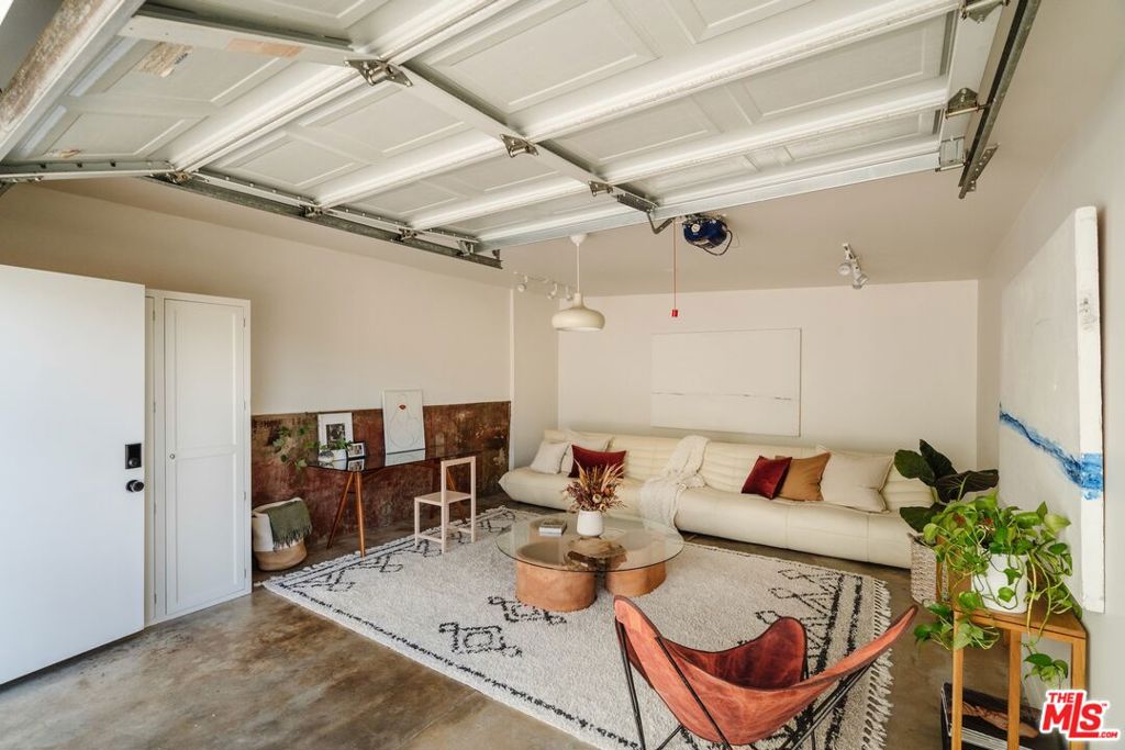 4016 Cumberland Avenue