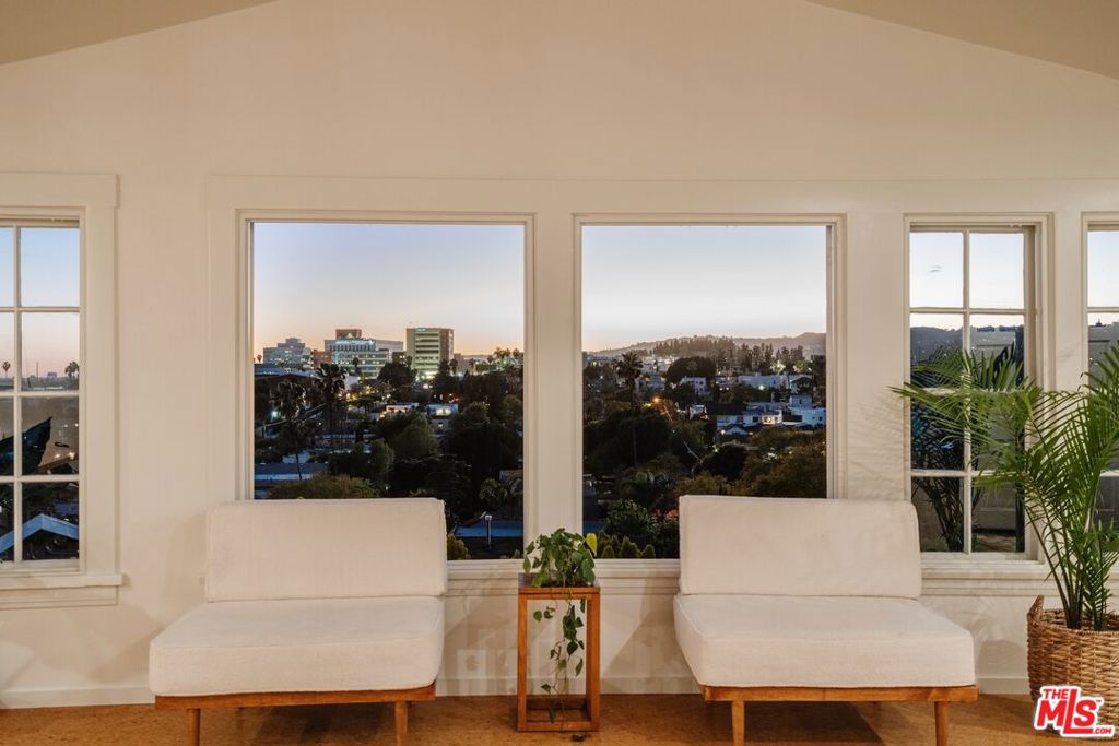 4016 Cumberland Avenue