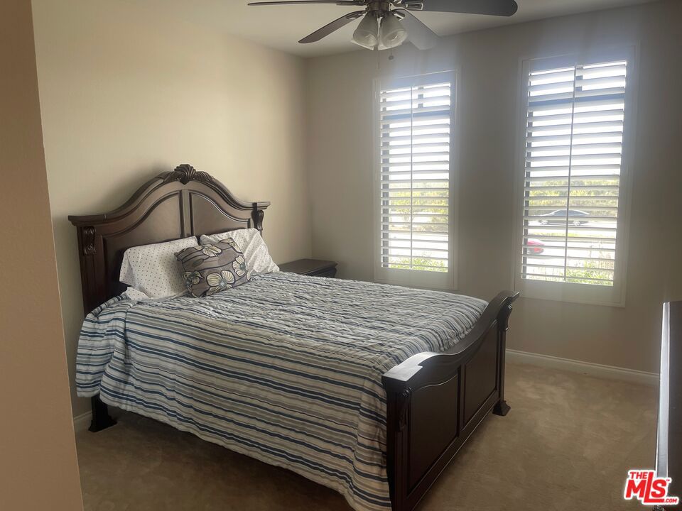 5625 Crescent Parkway 106