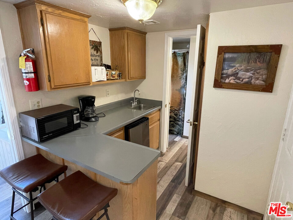 908 Pine Knot Avenue