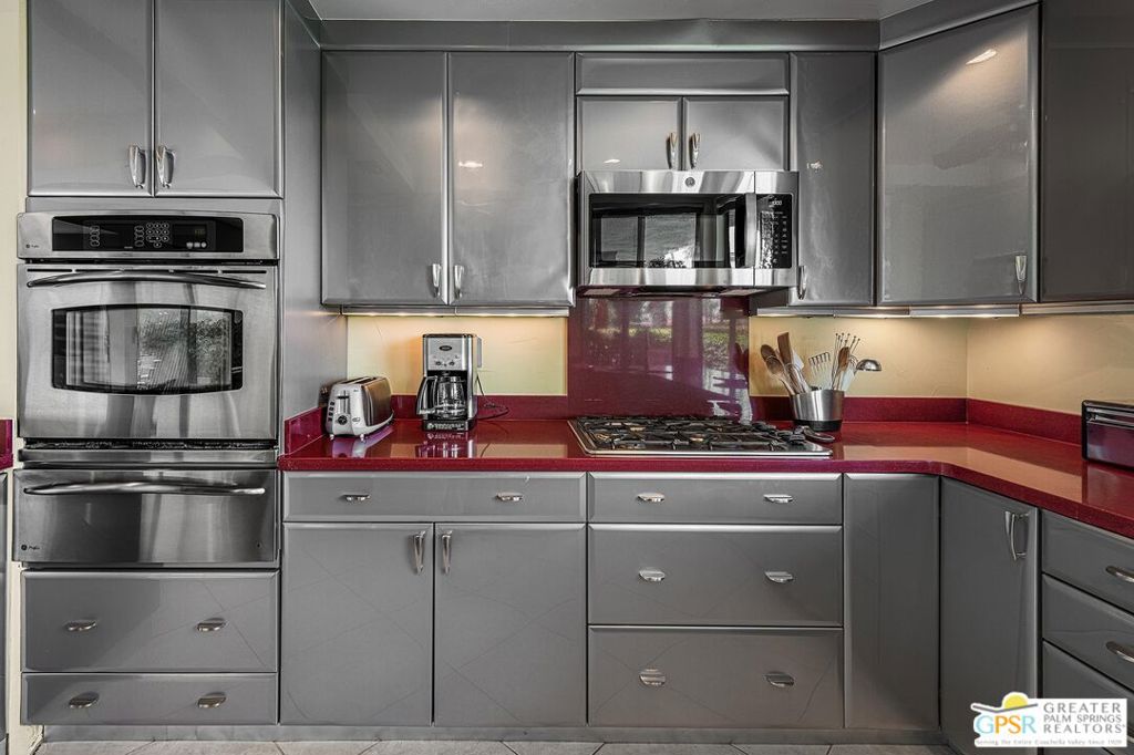 2332 Silver Oak Circle