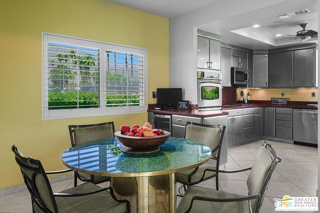 2332 Silver Oak Circle