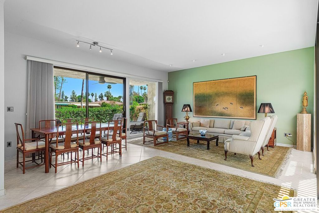 2332 Silver Oak Circle