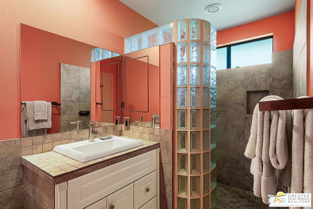 2332 Silver Oak Circle