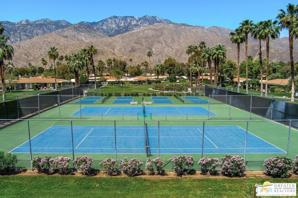 2332 Silver Oak Circle