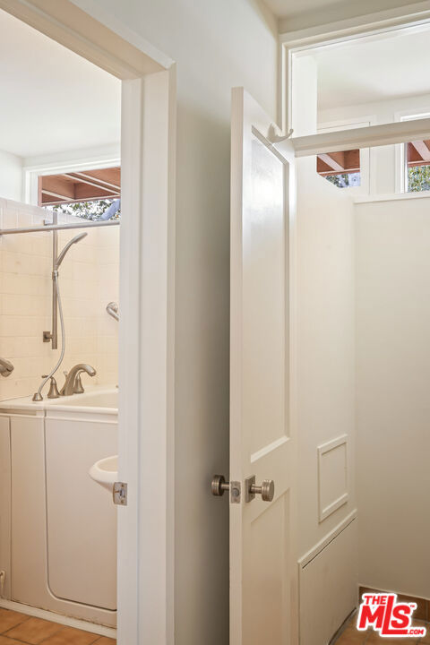 3520 Beethoven Street