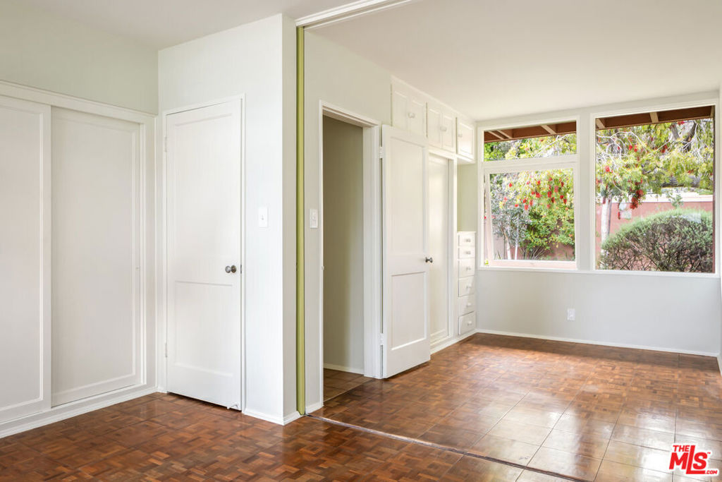 3520 Beethoven Street