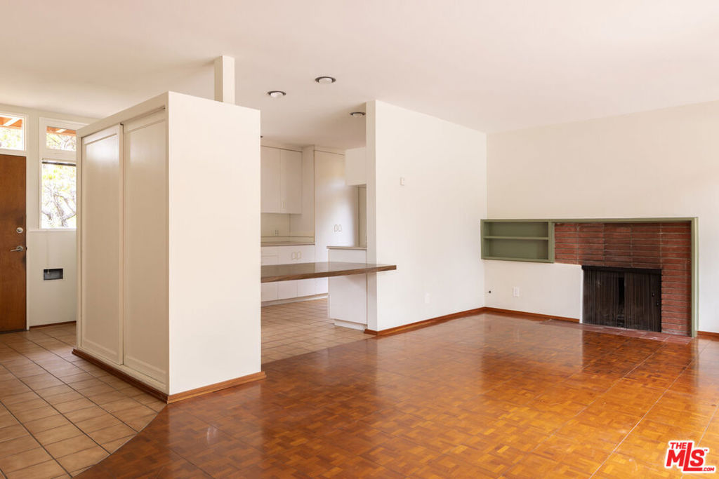 3520 Beethoven Street