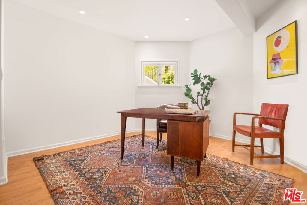 4803 Cromwell Avenue