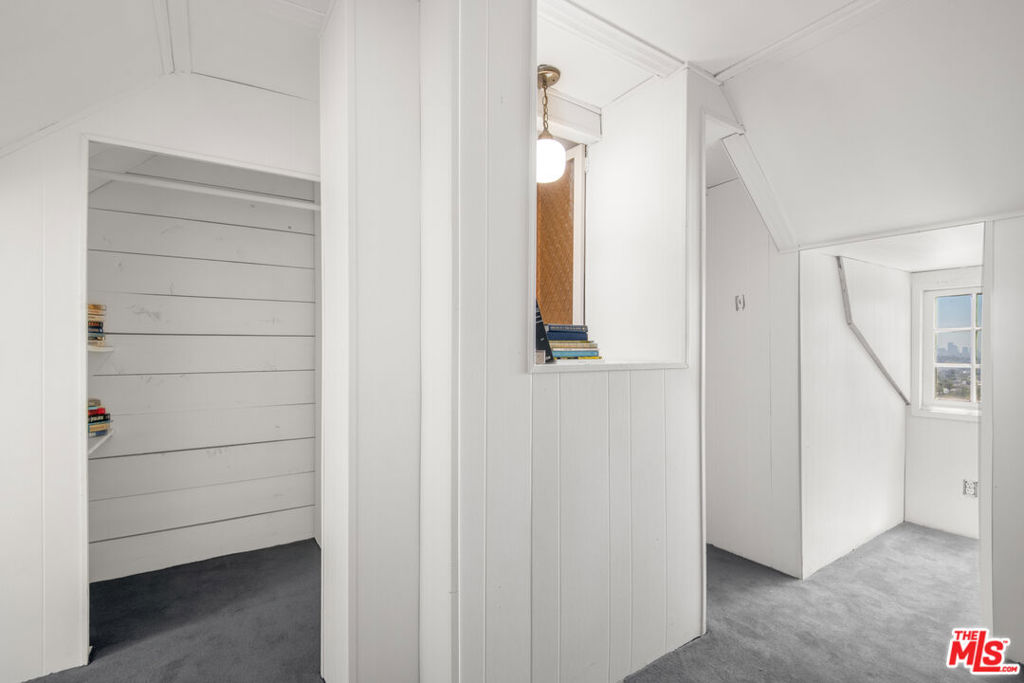 4803 Cromwell Avenue