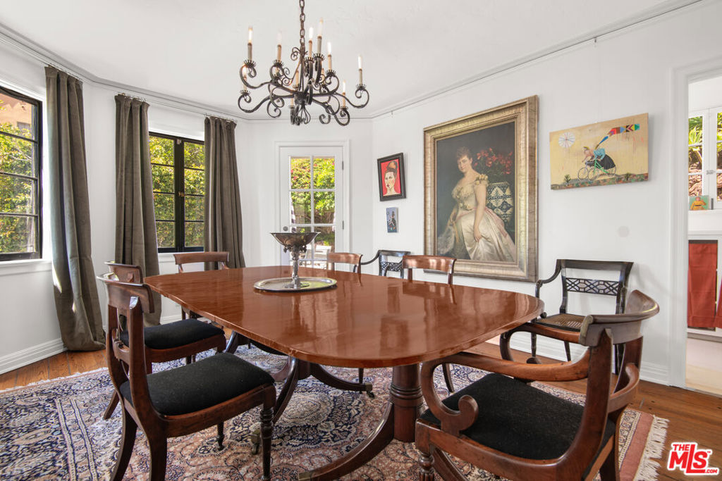 4803 Cromwell Avenue