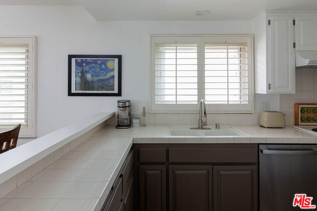 8155 Manitoba Street 13