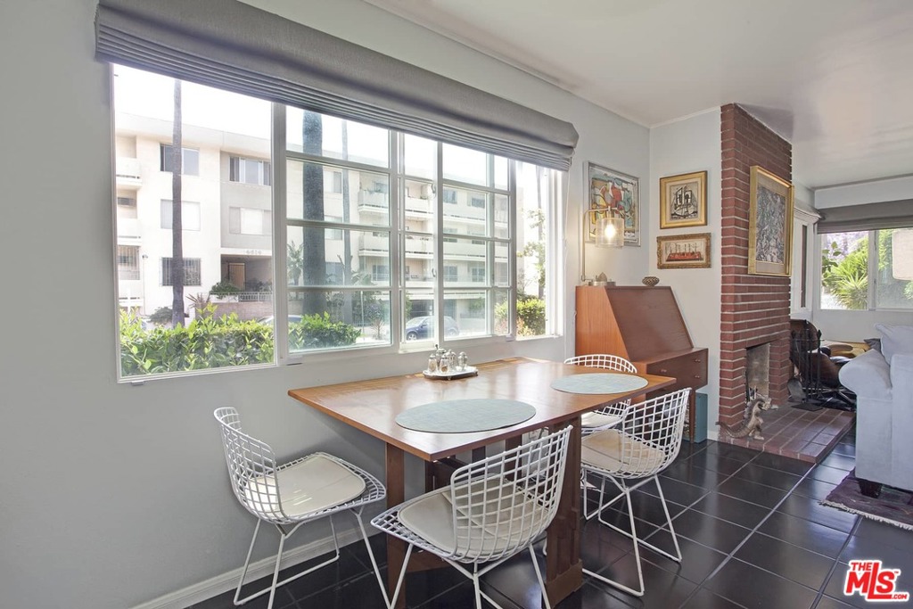 4615 Finley Avenue 1