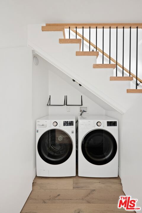 810 California Avenue 2