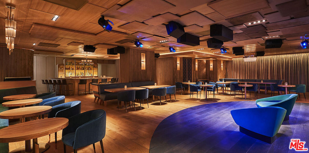 8420 W Sunset Boulevard 605