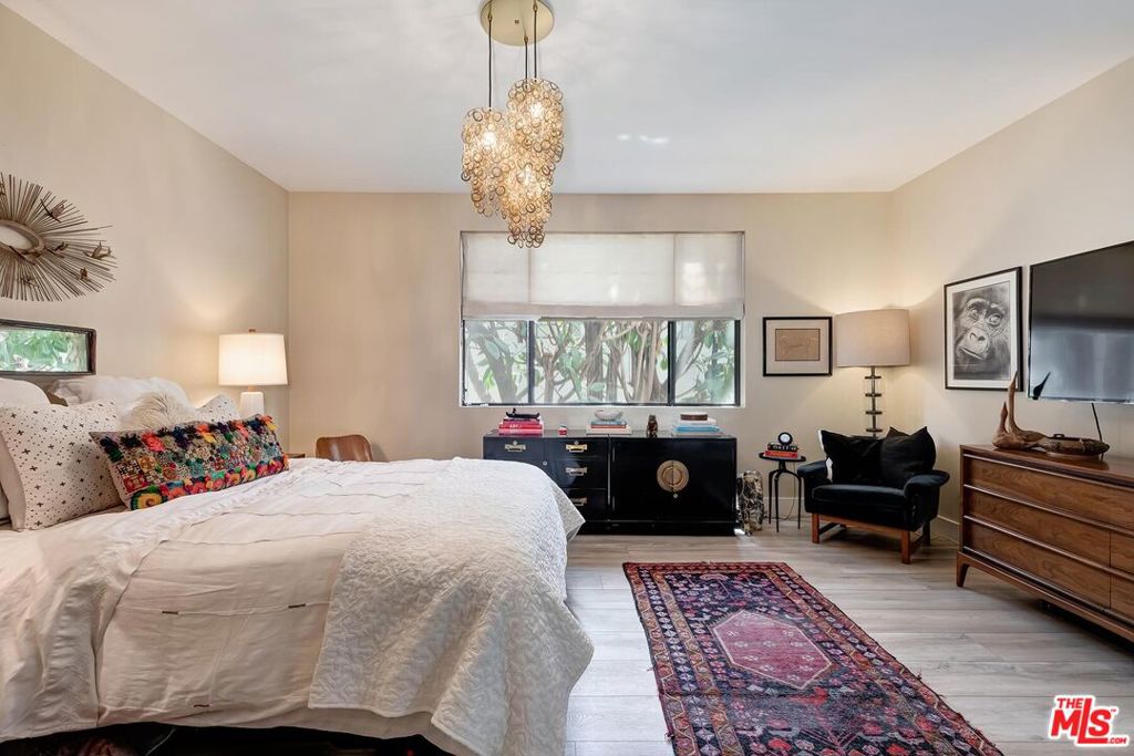 1412 N Crescent Heights Boulevard 106