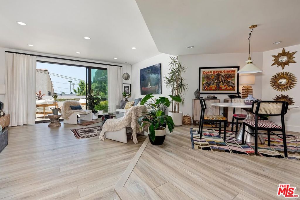 1412 N Crescent Heights Boulevard 106