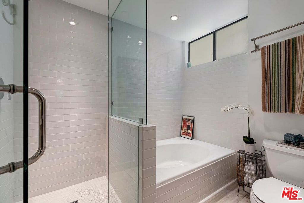 1412 N Crescent Heights Boulevard 106