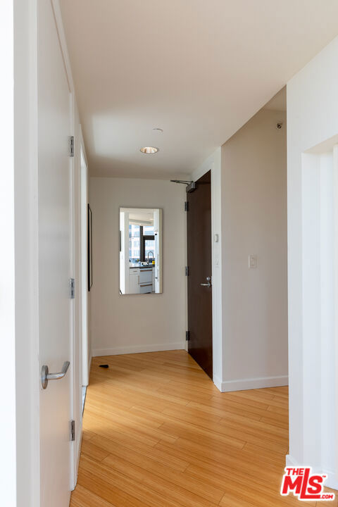 1100 Wilshire Boulevard 1709