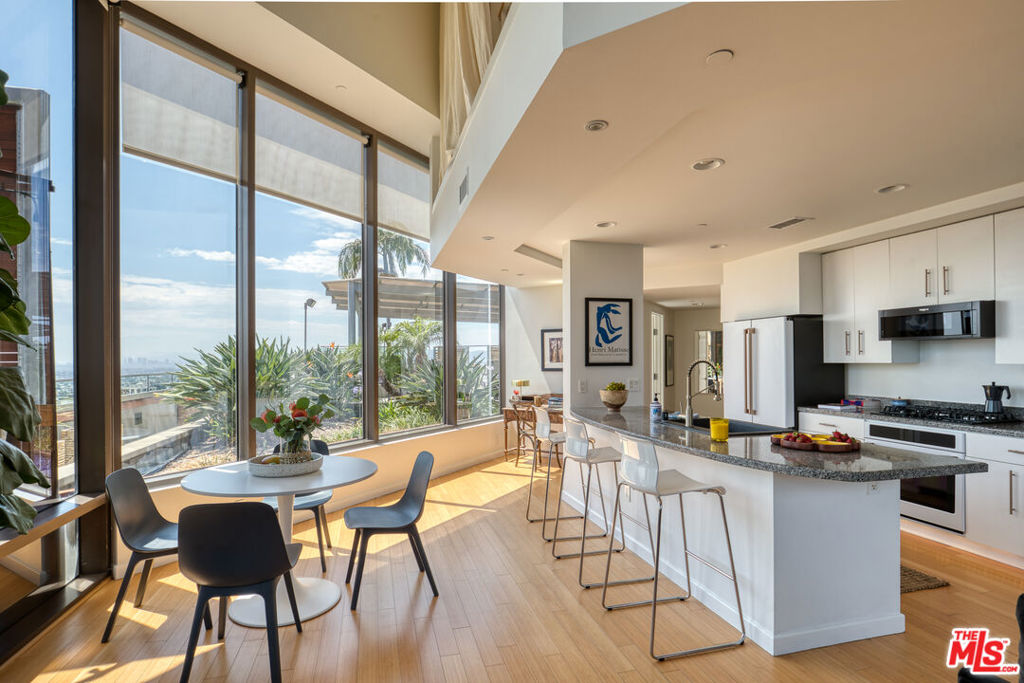 1100 Wilshire Boulevard 1709