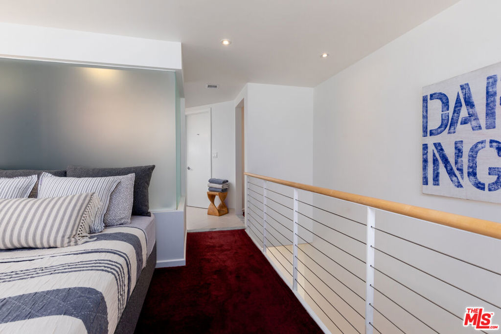 1100 Wilshire Boulevard 1709