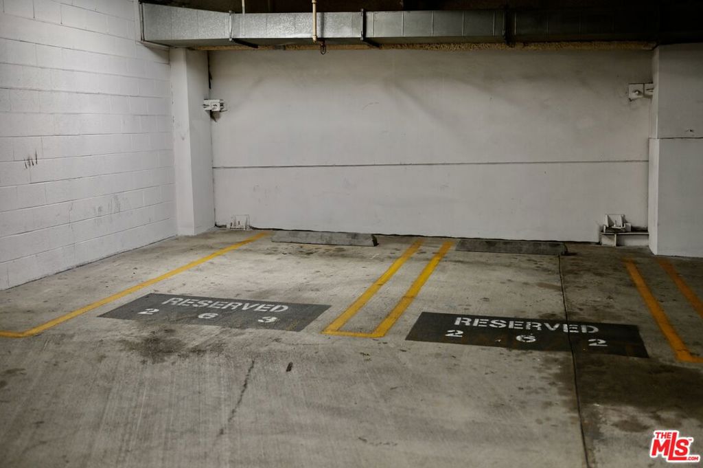 1100 Wilshire Boulevard 1709